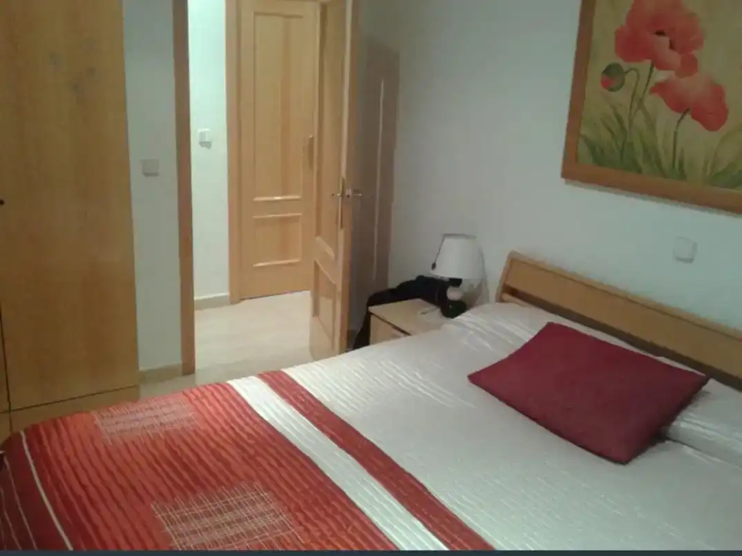 Bedroom of Flat for rent in Veneziola