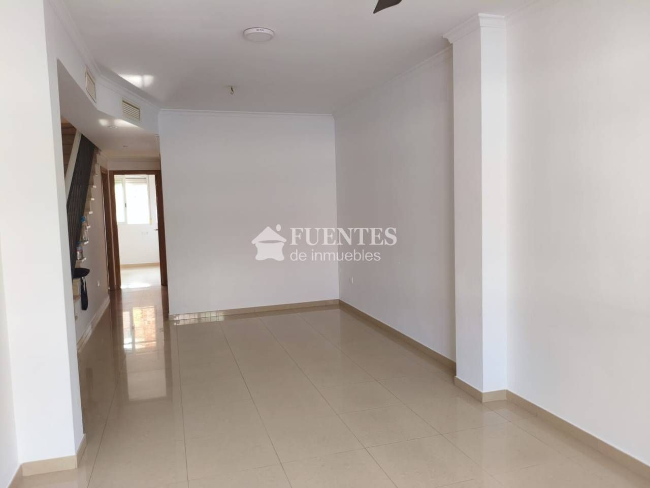 Casa adosada en venta en Alicante / Alacant con Aire acondicionado y Terraza