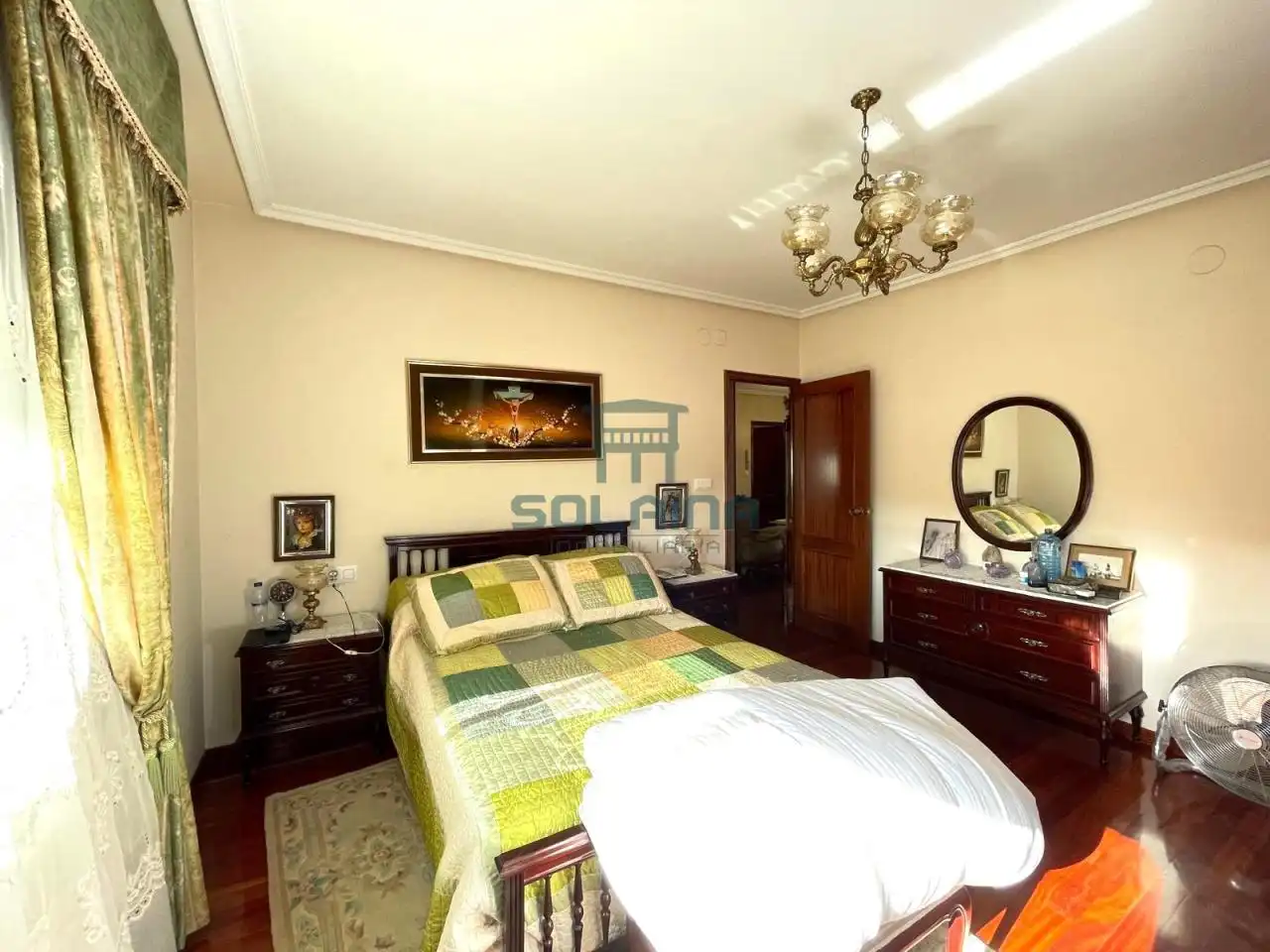 Habitación de Casa o chalet en venta en Ourense Capital  con Calefacción, Jardín privado y Terraza