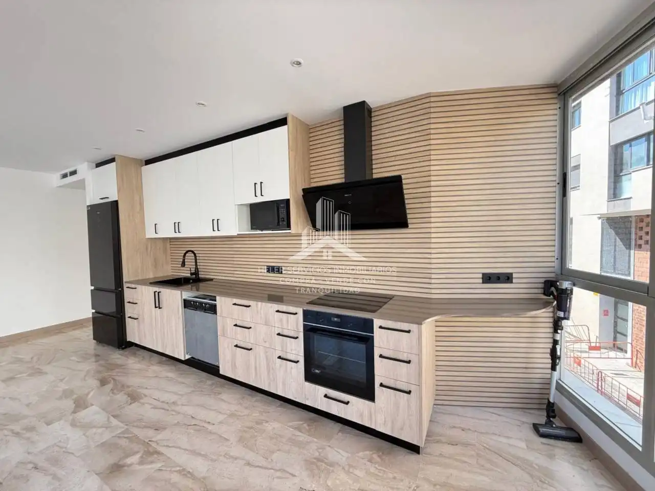 Cocina de Piso en venta en Castellón de la Plana / Castelló de la Plana con Aire acondicionado, Calefacción y Alarma