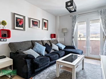 Piso con ascensor en venta en Aguadulce