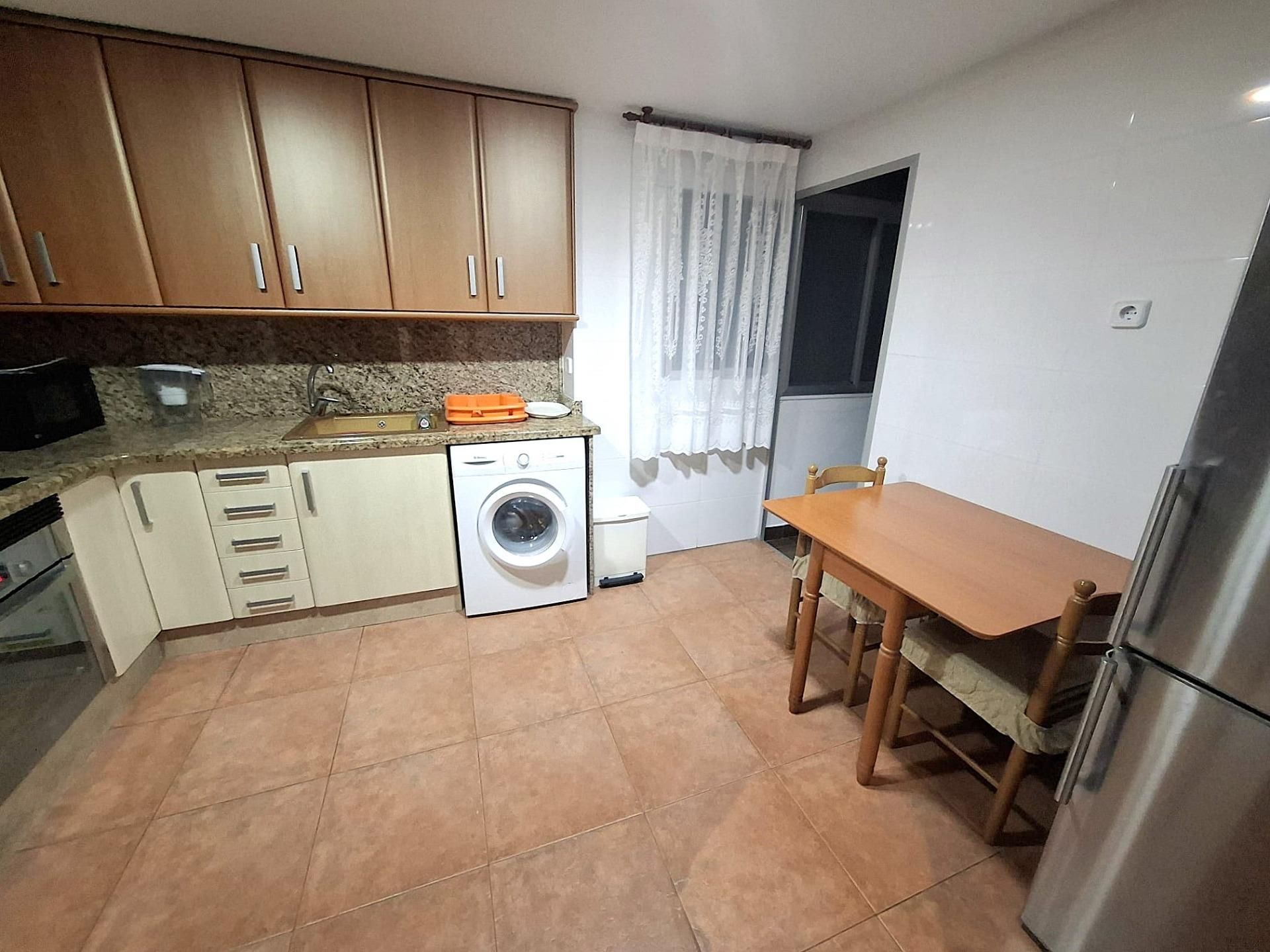 Cocina de Piso en venta en Ontinyent con Amueblado y Balcón