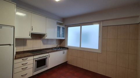Foto 3 de Piso en venta en Os Mallos, A Coruña Capital