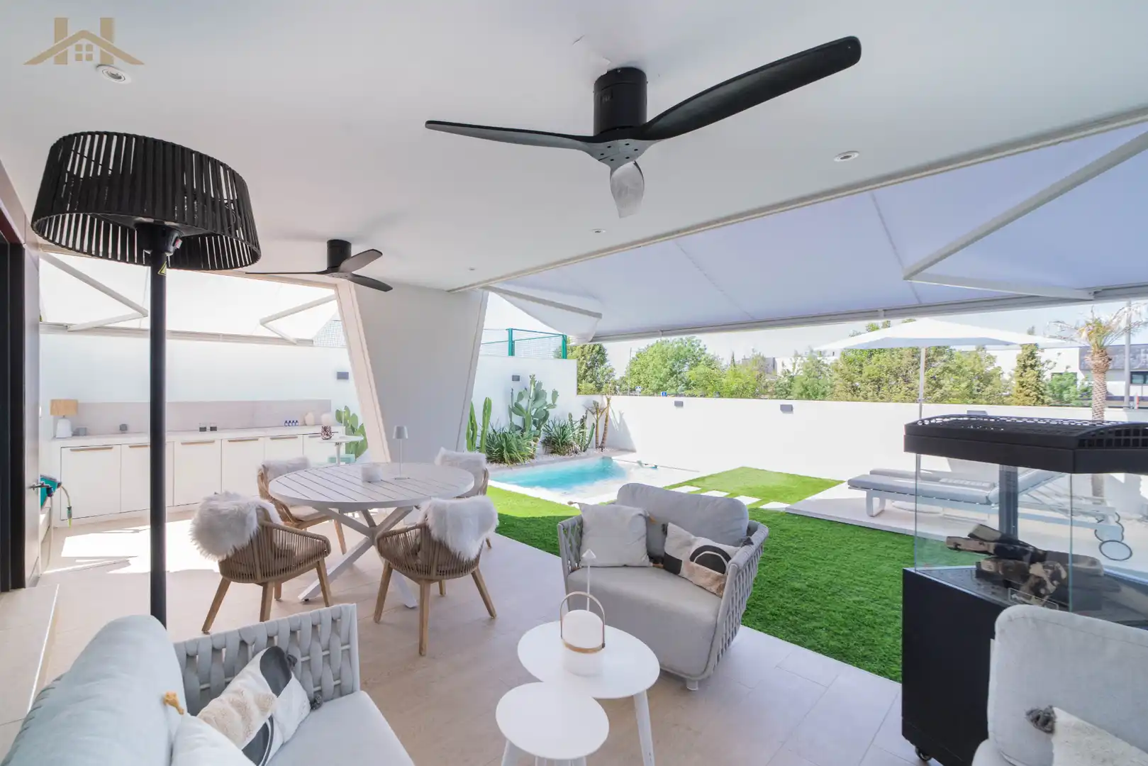 Terrassa de Casa o xalet en venda en Boadilla del Monte amb Calefacció, Jardí privat i Parquet