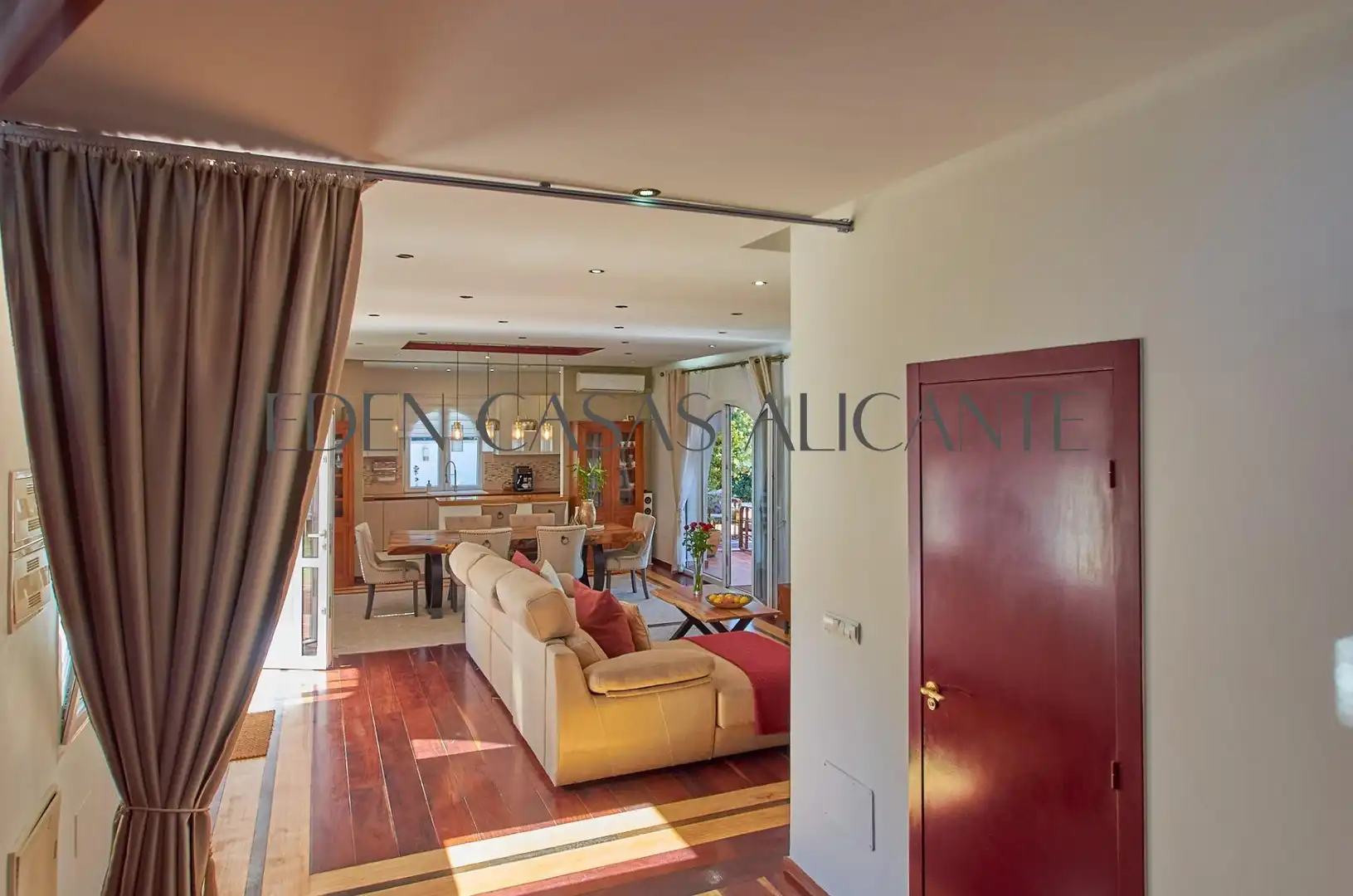 Detached house with pool for sale in Calle Carrasqueta, imagen 40