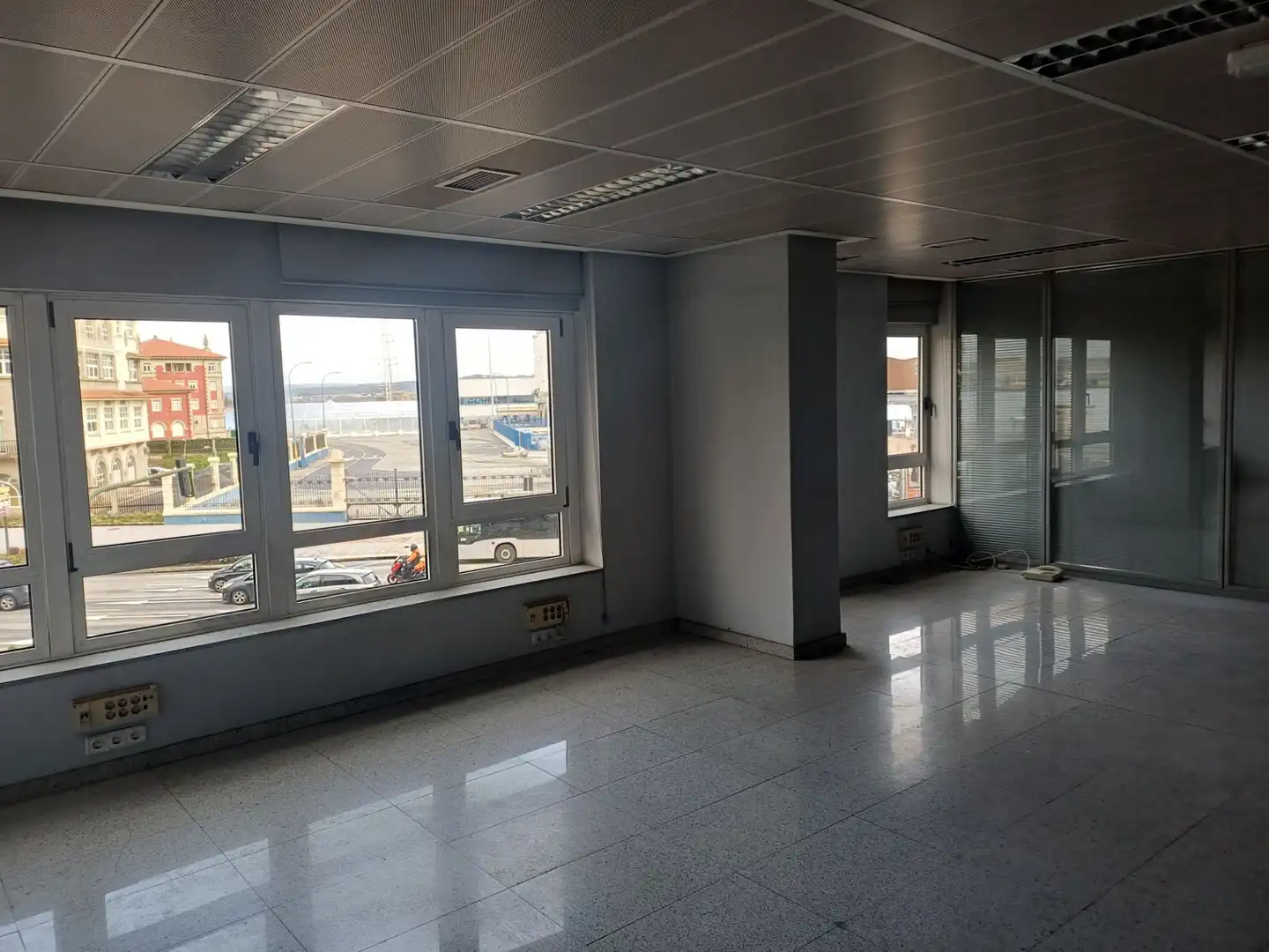 Local comercial en alquiler en Centro - Juan Flórez - Plaza Pontevedra, imagen 4