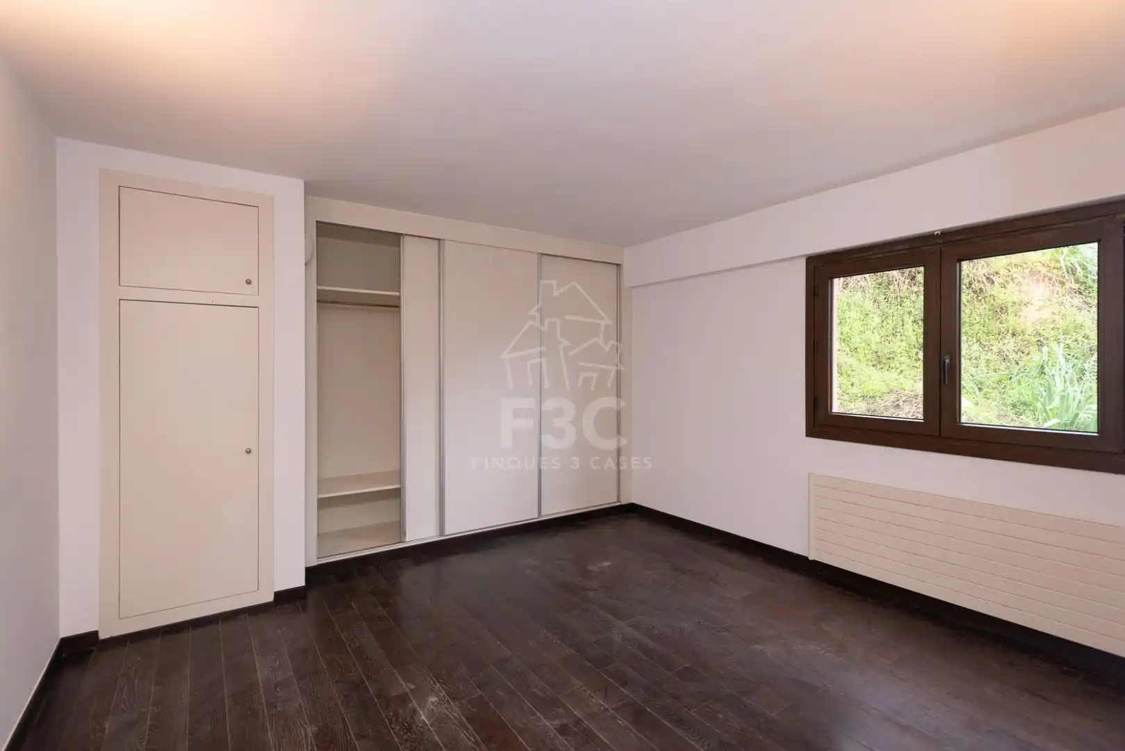 Casa adosada en venta en Les Escaldes