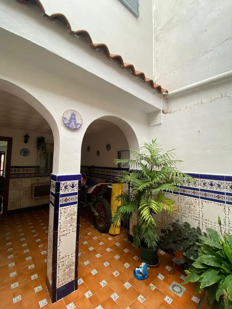 Casa adosada en venda en Mairena del Aljarafe amb Jardí privat