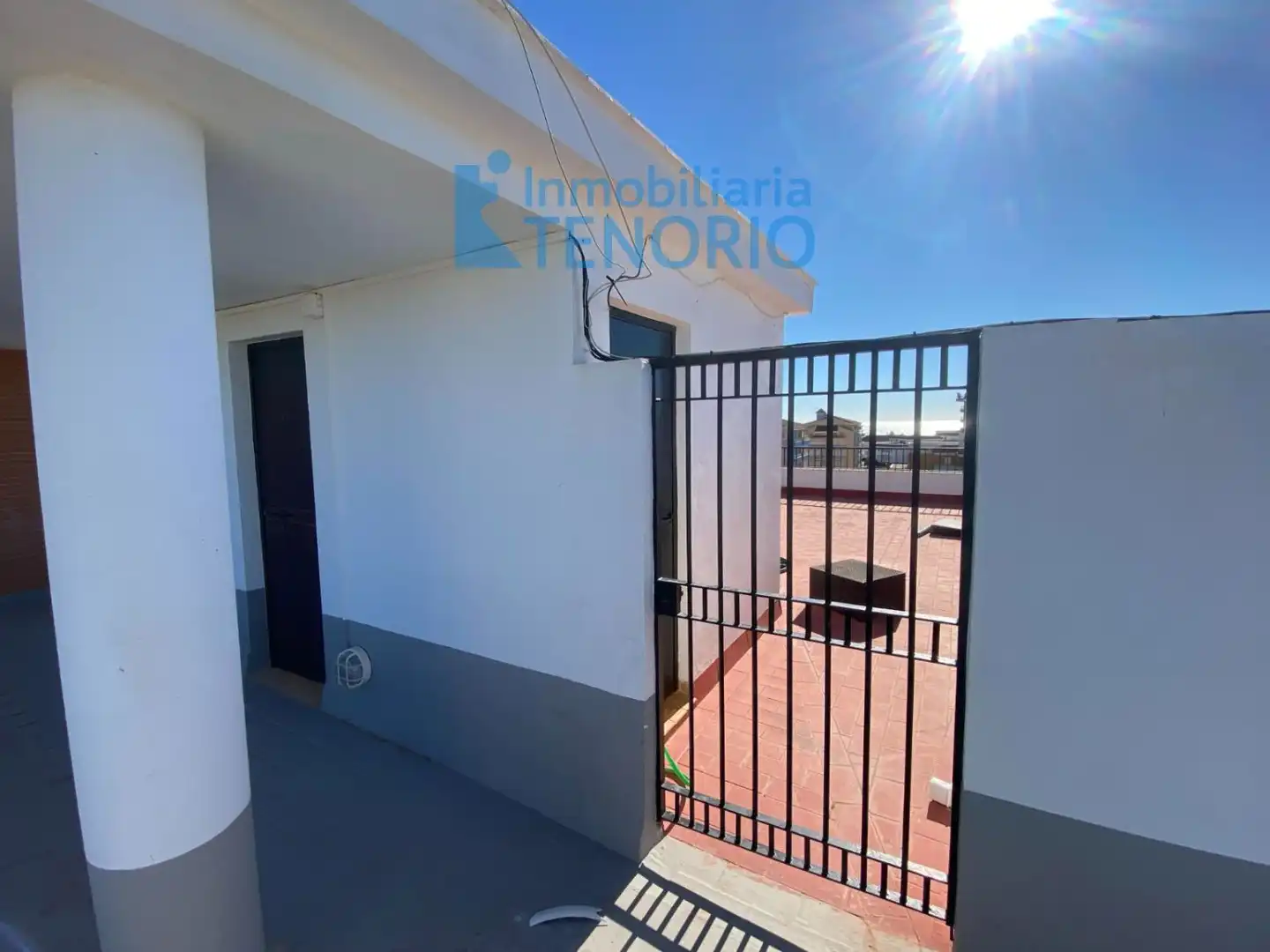 Außenansicht von Dachboden zum Verkauf in La Antilla mit Terrasse, Abstellraum und Gemeinschaftspool