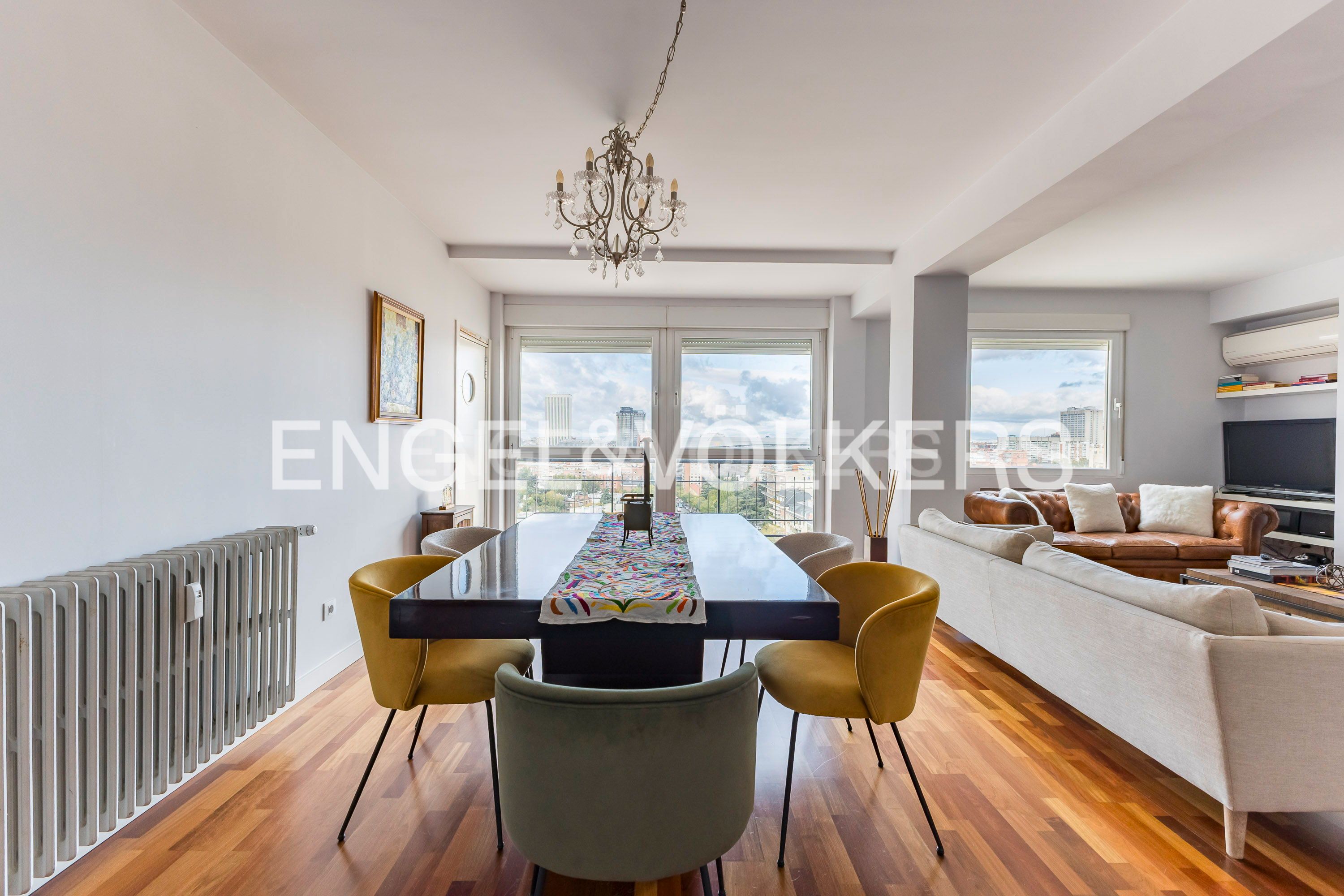 Menjador de Àtic en venda en  Madrid Capital amb Aire condicionat i Calefacció