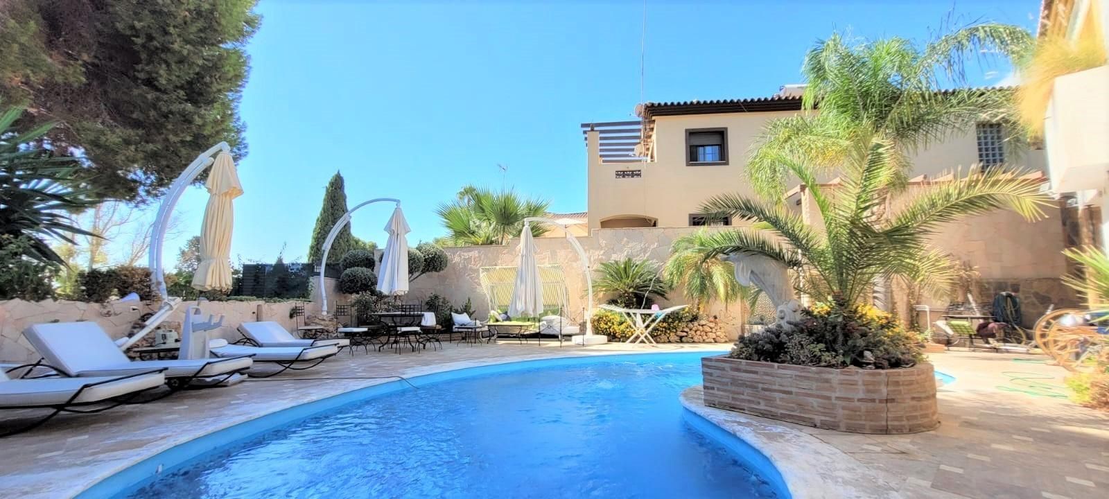 Swimming pool of House or chalet for sale in Torremolinos  with Private garden, Terrace and Storage room