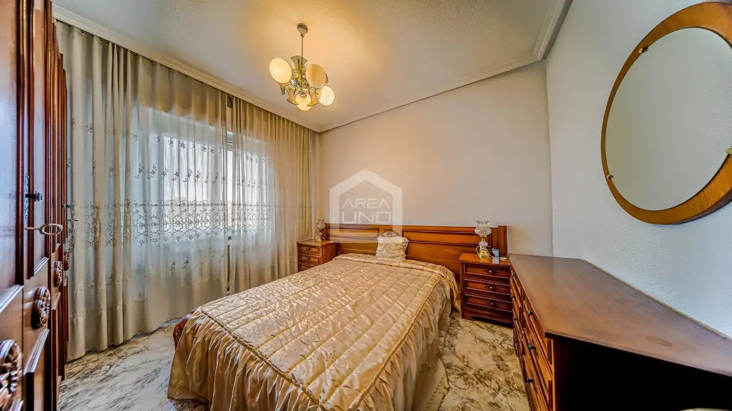 Schlafzimmer von Wohnung zum Verkauf in Alcorcón mit Heizung und Terrasse