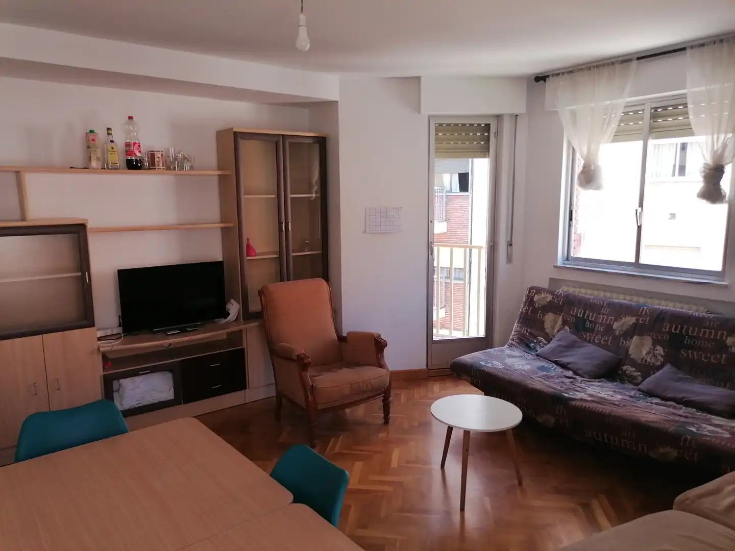 Sala d'estar de Pis en venda en Salamanca amb Calefacció, Parquet i Forn