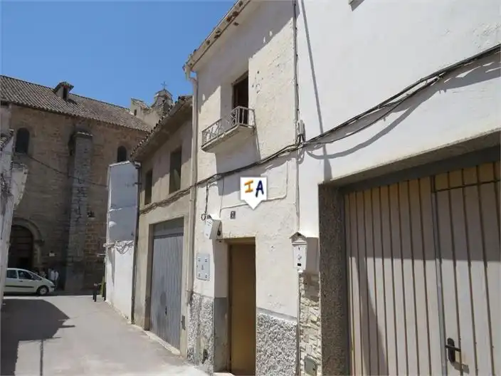 Adossat en venda a Alcaudete