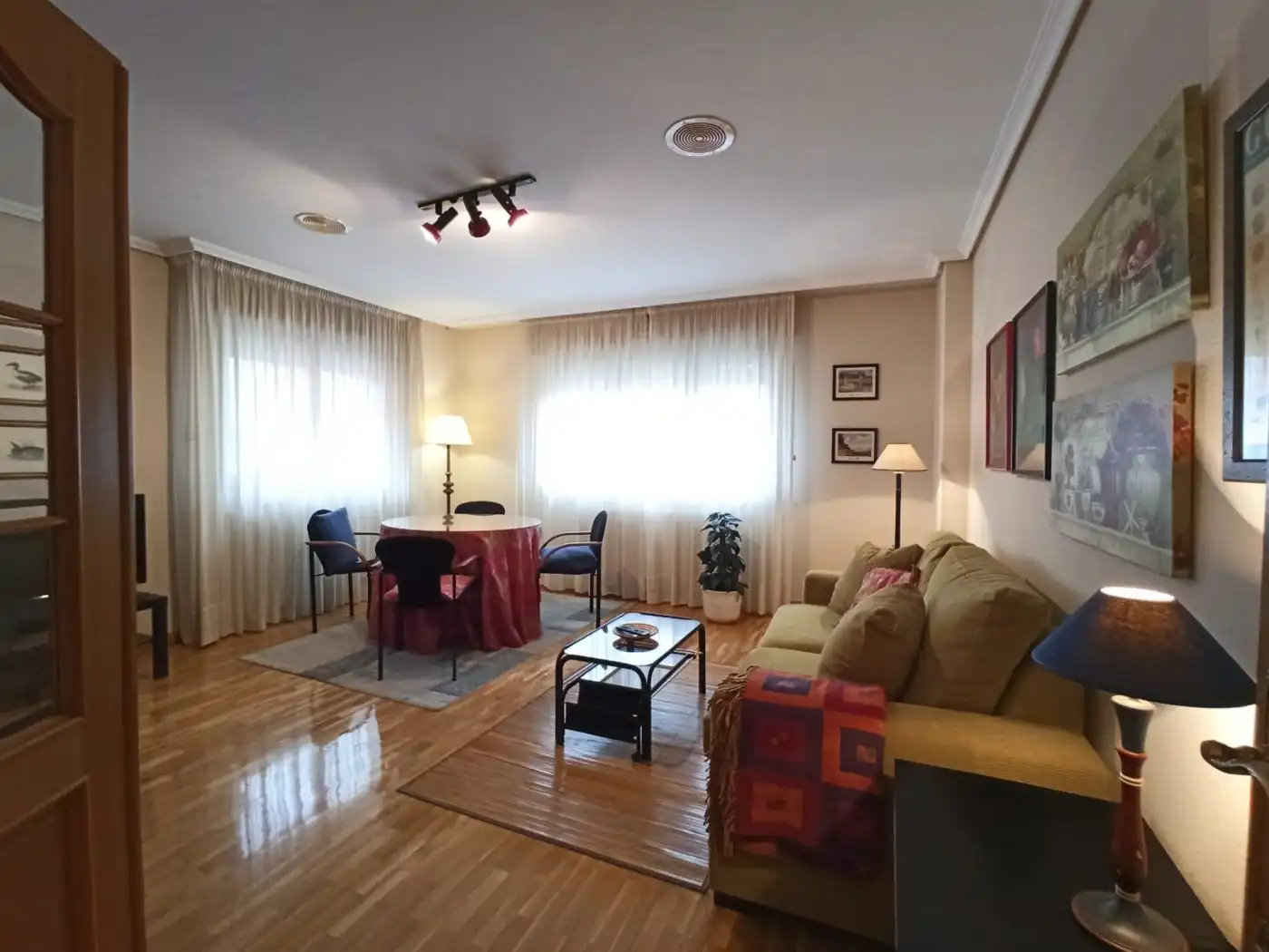 Wohnung zur Miete in Calle FERNANDO MIRAND, Centro, Ponferrada