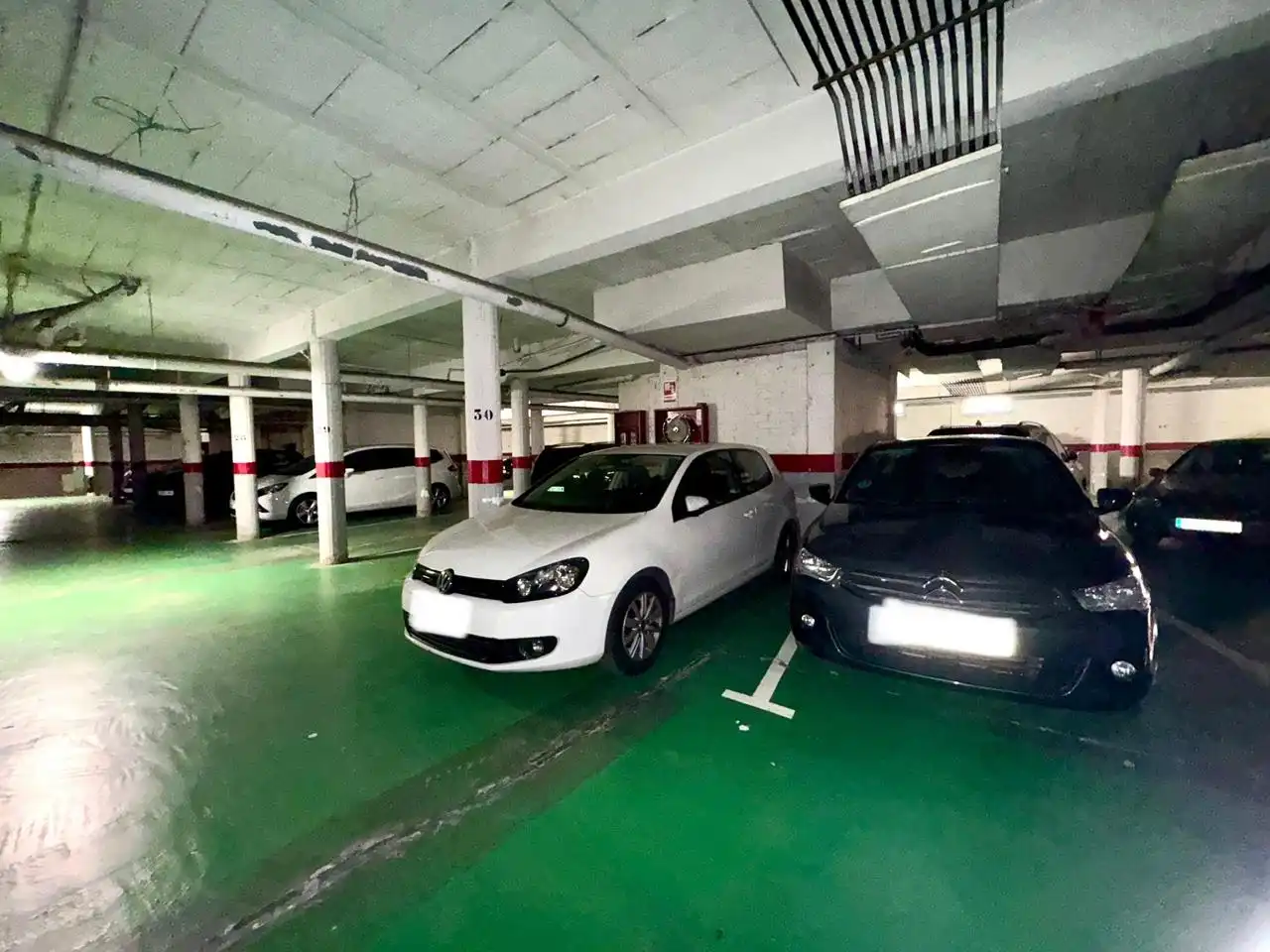 Parkplatz zum Verkauf in Carrer Bruc, imagen 3