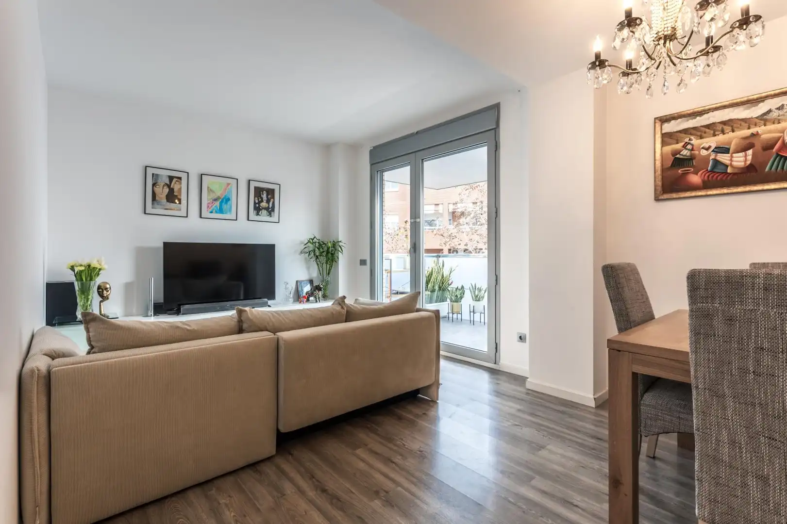 Sala d'estar de Pis en venda en Esplugues de Llobregat amb Calefacció, Parquet i Terrassa