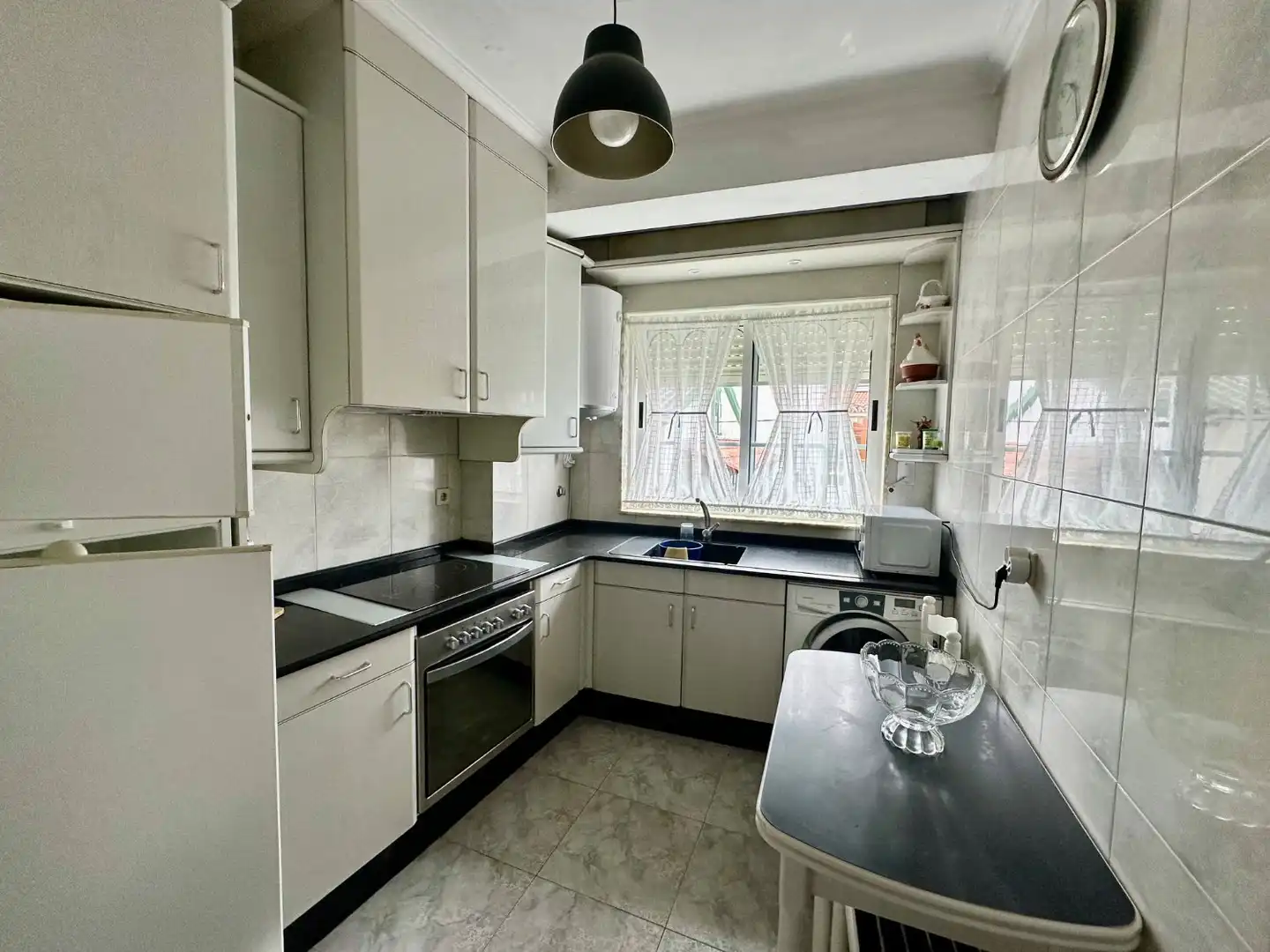 Cocina de Piso en venta en Ares con Amueblado y Internet