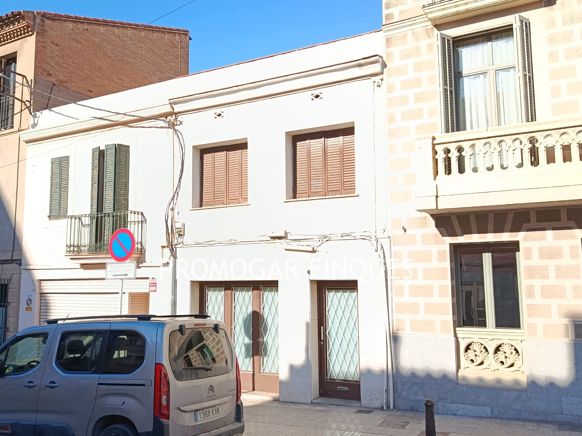Vista exterior de Casa o xalet en venda en Sant Feliu de Llobregat amb Terrassa i Traster