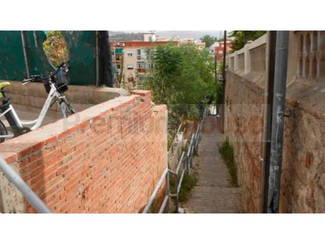 Terreno residencial en Venta en Calle Agudells en La Font d'en Fargues