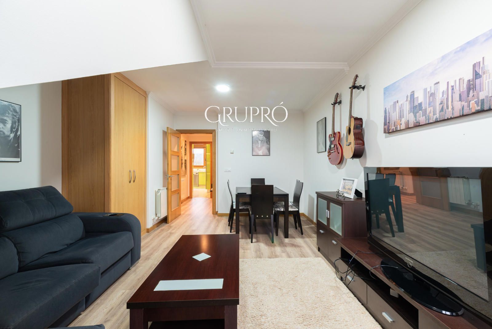Sala d'estar de Àtic en venda en Tomiño amb Calefacció, Terrassa i Traster