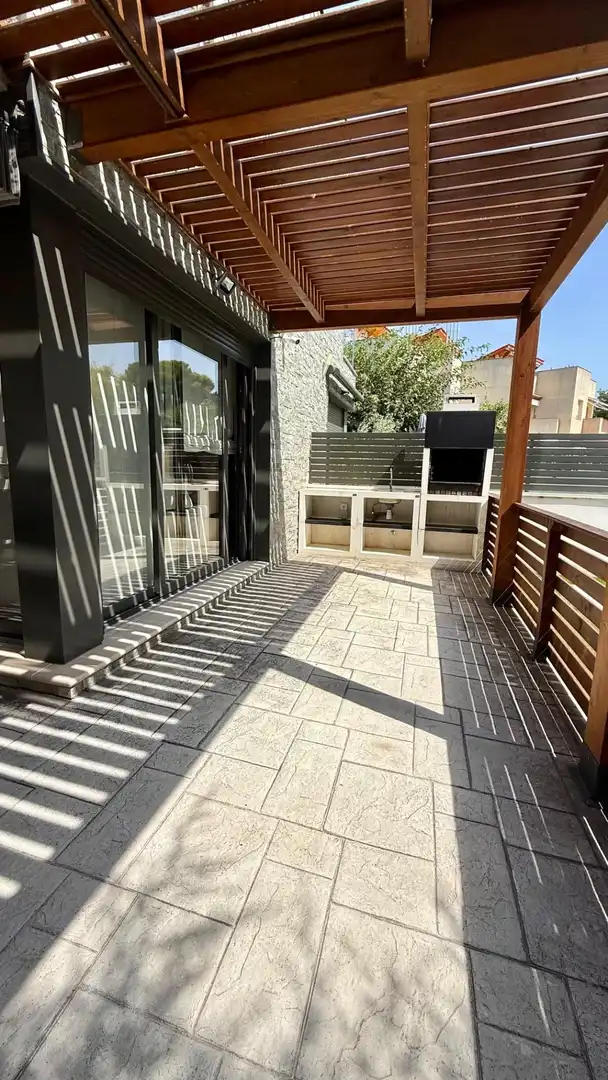 Casa bifamiliare con piscina in vendita a Carrer MANUEL BERGES, imagen 11