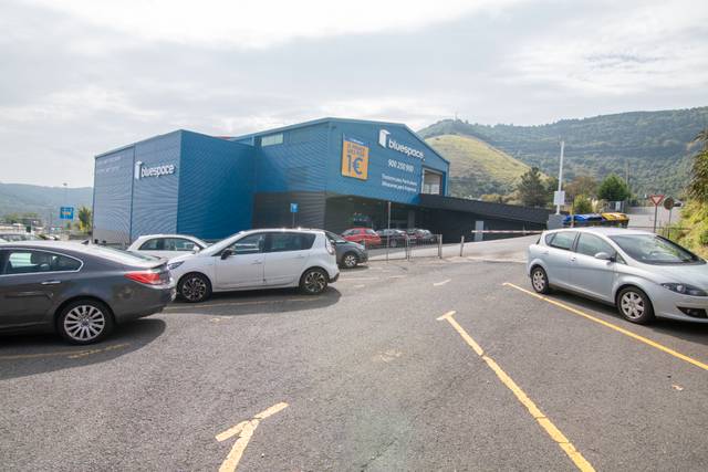 Garaje en Alquiler en San Adrian Etorbidea, 45 en La Peña