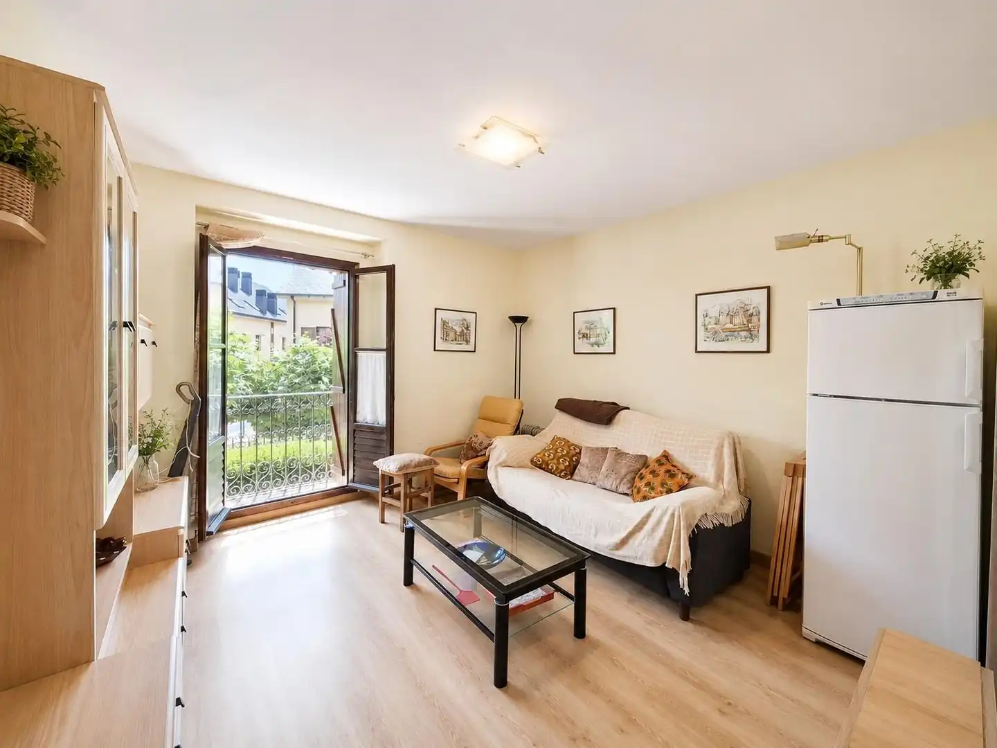 Wohnzimmer von Wohnung zum Verkauf in Villanúa mit Heizung, Abstellraum und Möbliert