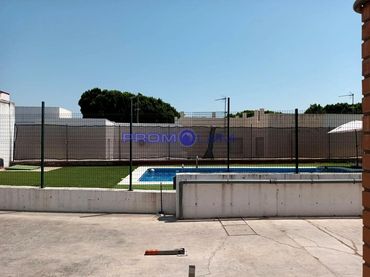 House with pool for sale in Virgen Del Amparo