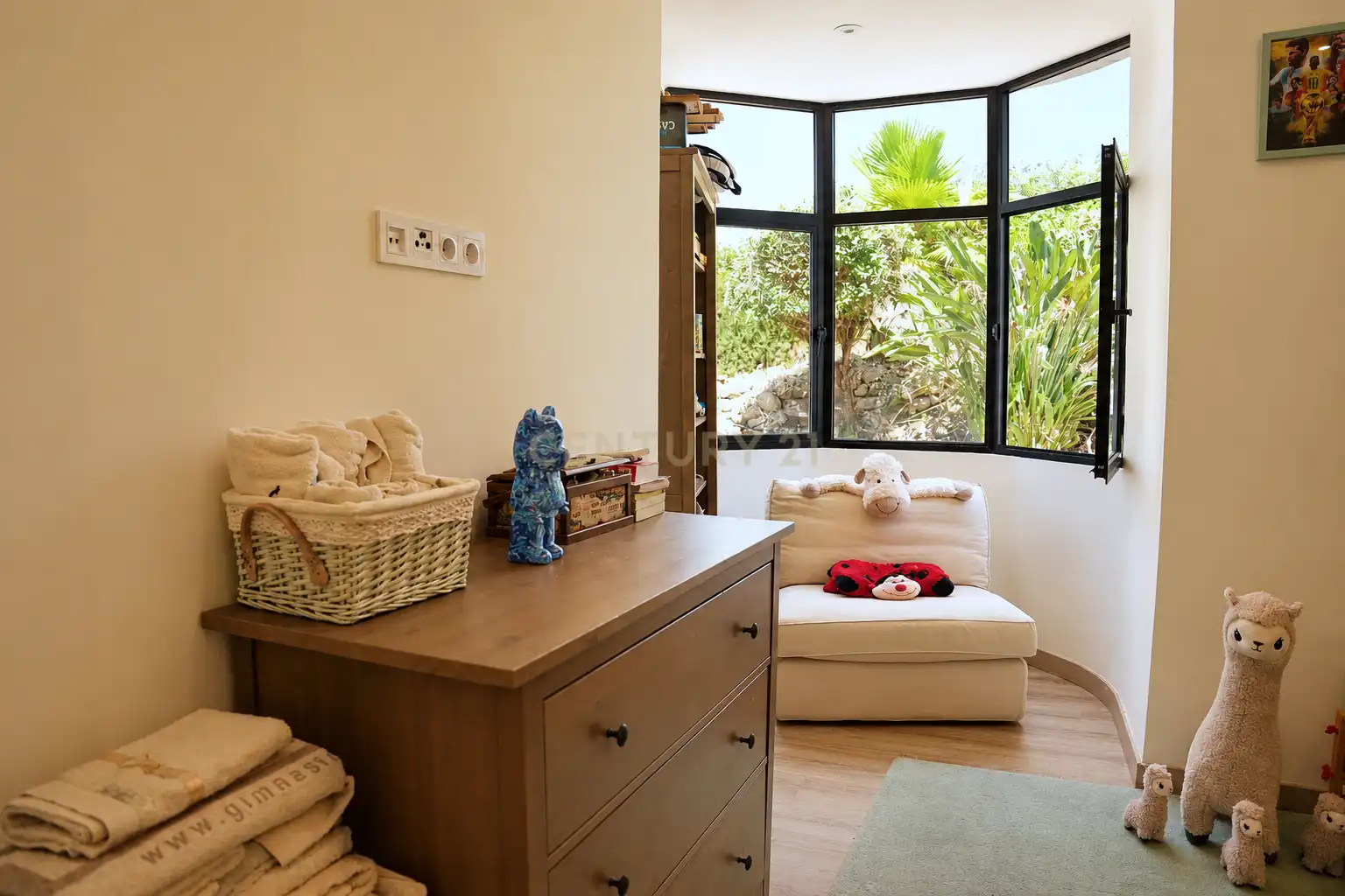 Dormitori de Casa o xalet en venda en Benalmádena amb Aire condicionat, Traster i Piscina comunitària
