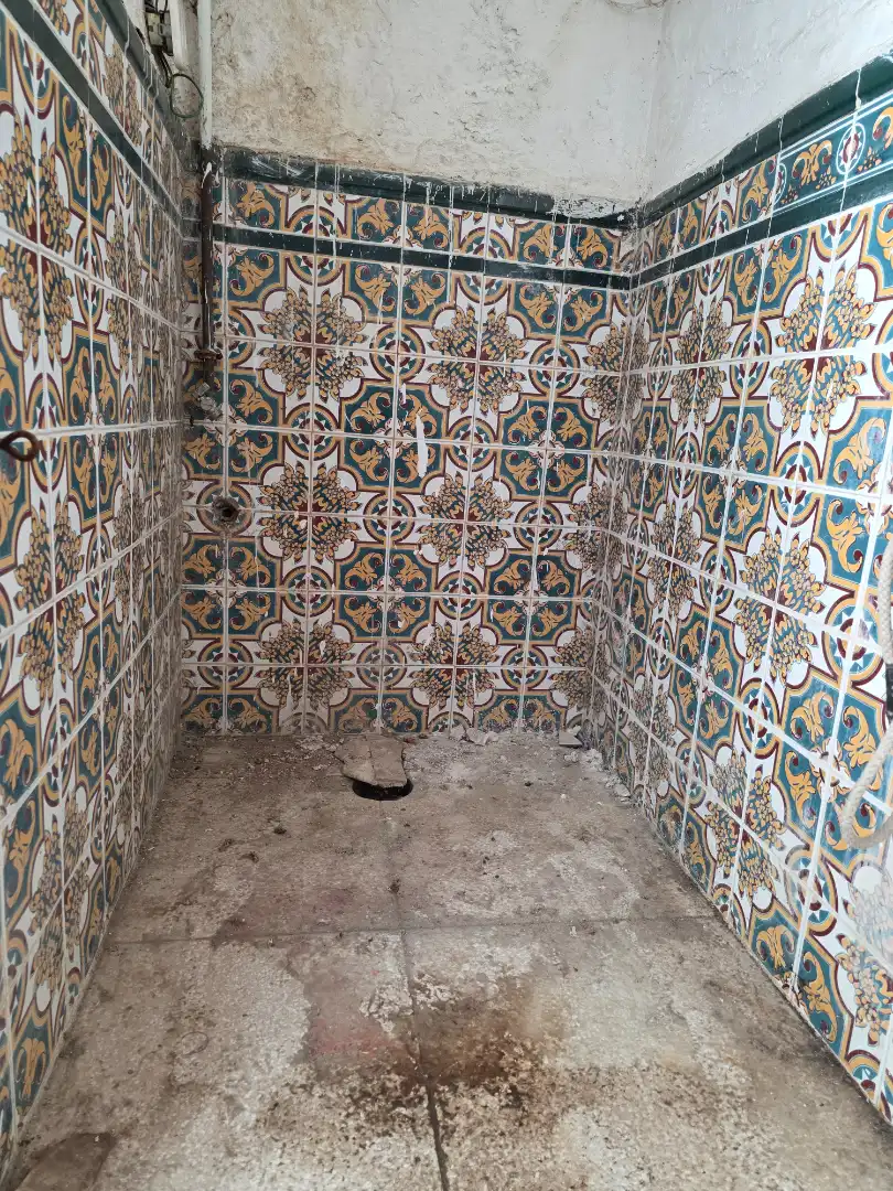 Bathroom of Houses for sale in Utrera