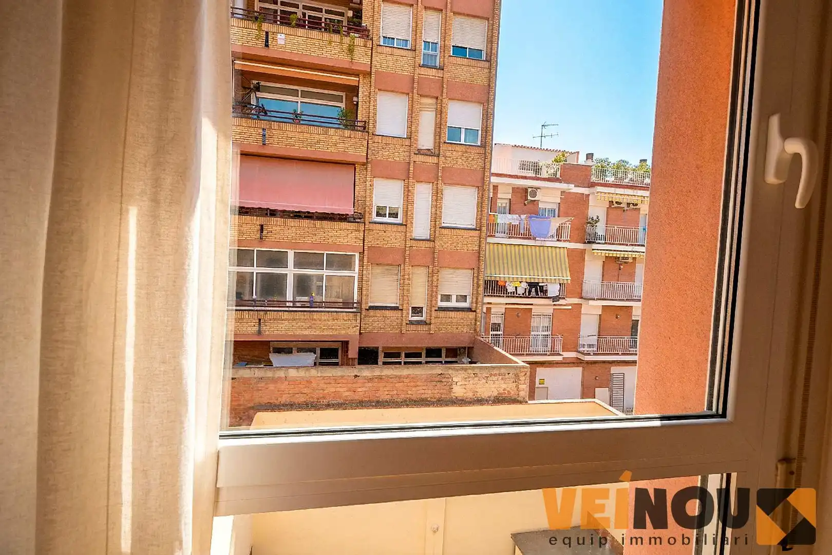 Balcony of Flat for sale in Badalona  with Air Conditioner, Heating and Terrace