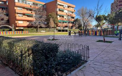 Vista exterior de Pis en venda en Torrejón de Ardoz amb Aire condicionat, Calefacció i Terrassa