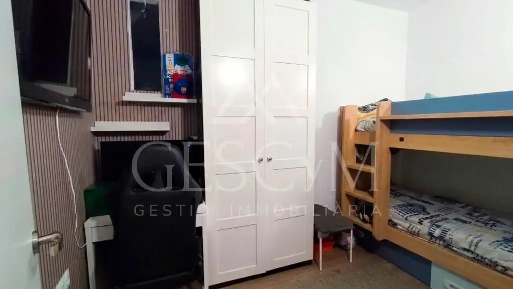 Bedroom of Flat for sale in Sant Joan Despí  with Parquet flooring