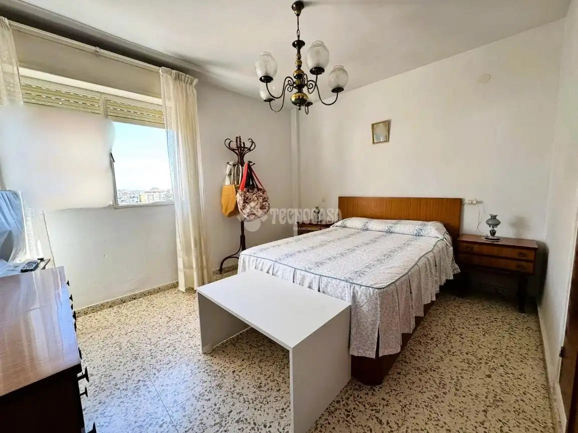 Habitación de Piso en venta en Fuengirola con Balcón