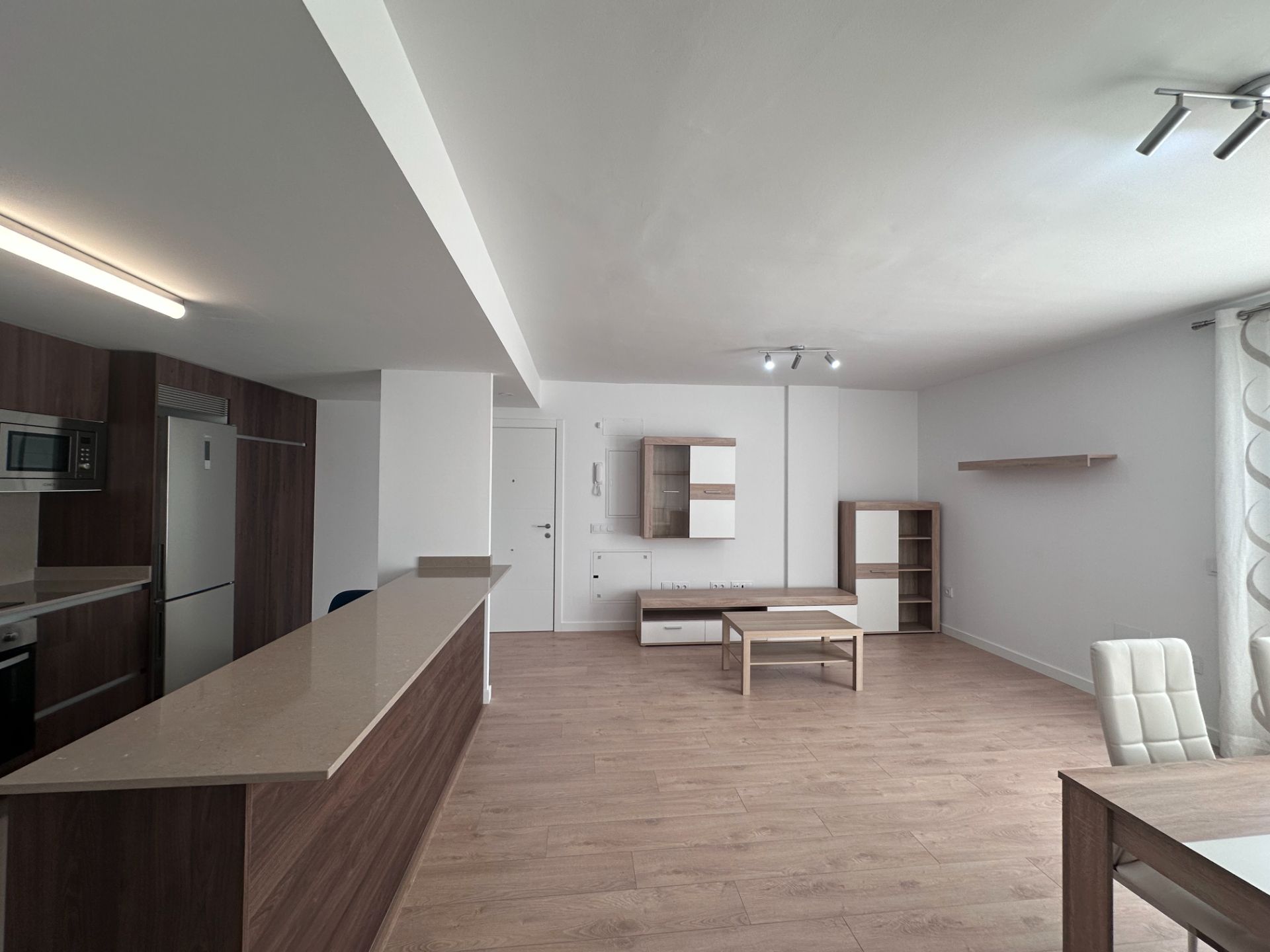 Sala d'estar de Àtic de lloguer en Alhaurín de la Torre amb Aire condicionat, Calefacció i Terrassa