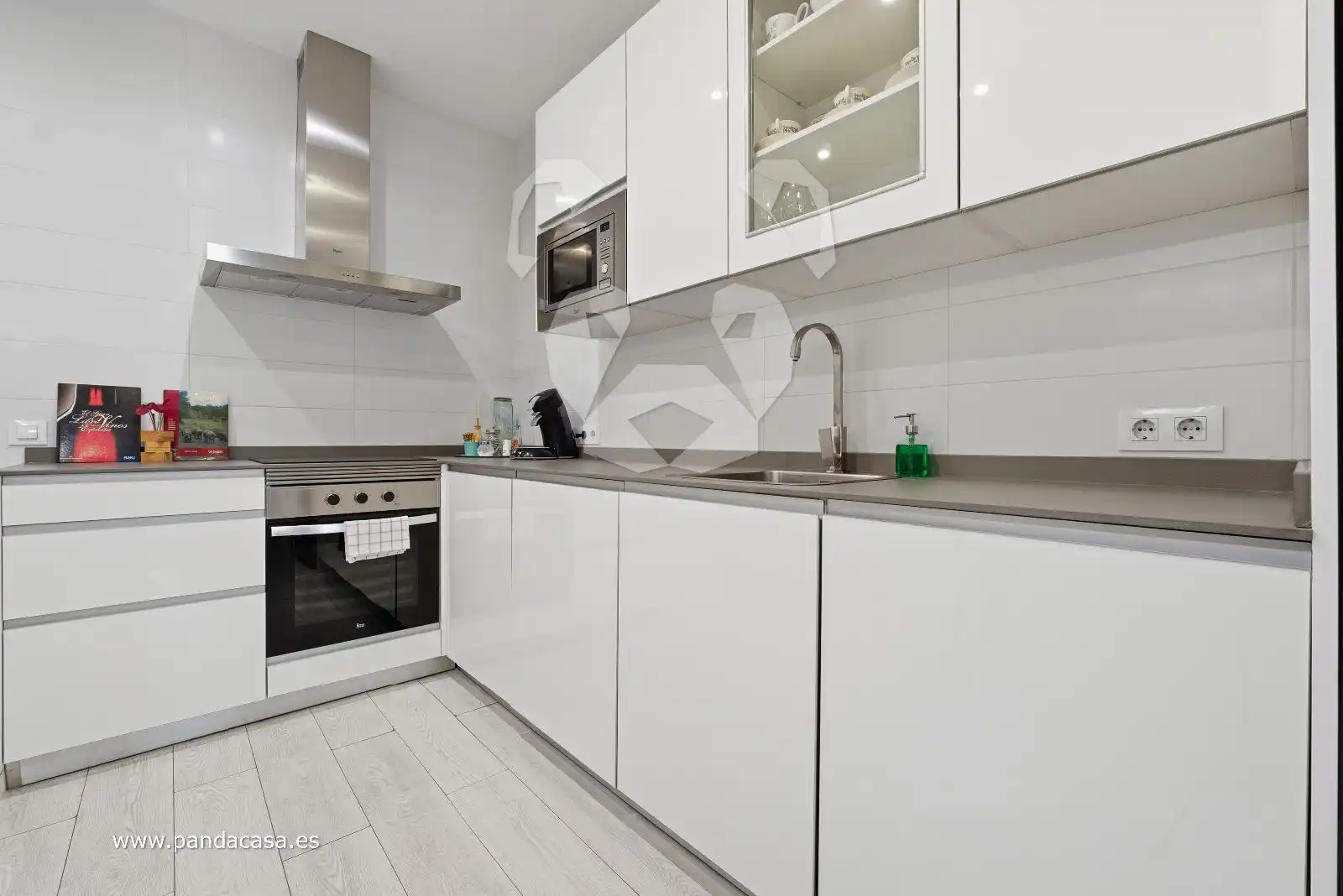 Küche von Wohnung zum Verkauf in Madrid mit Klimaanlage, Heizung und Parkett