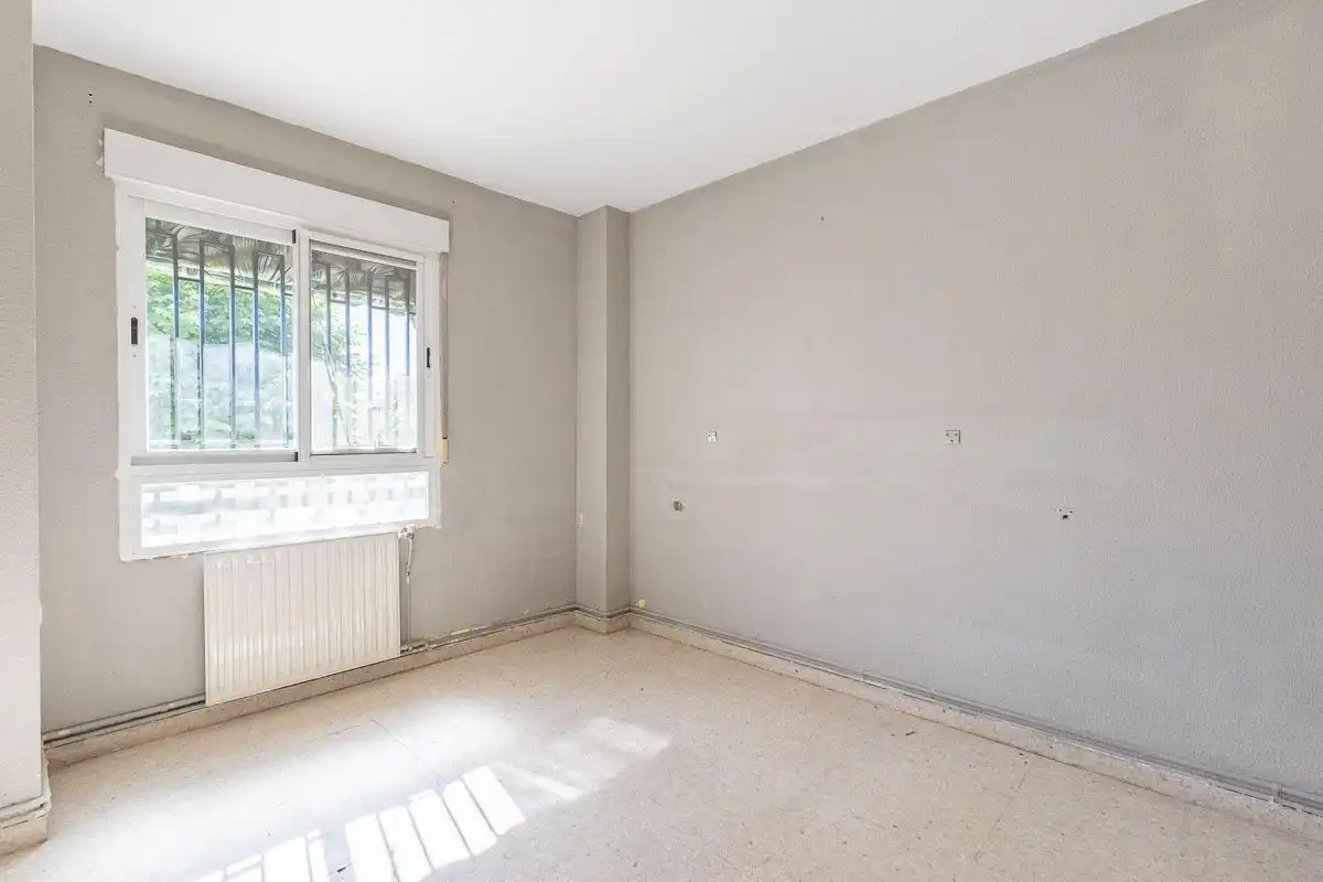 Piso en venta en Camino Bajo de Huétor, 19, Cervantes