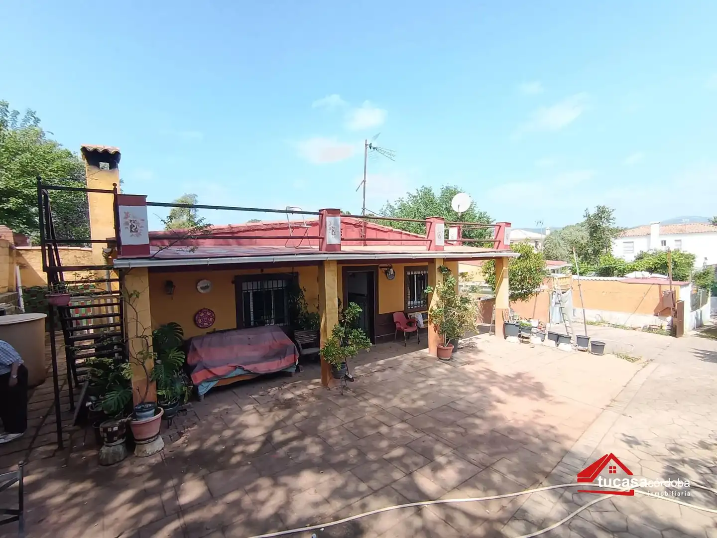 Exterior view of Houses for sale in  Córdoba Capital  with Storage room, Swimming Pool and Furnished