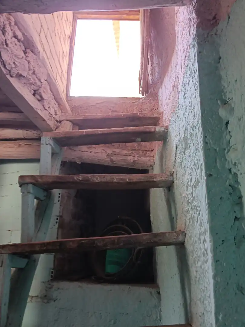 Casa adosada en venta en Válor con Terraza, Trastero y Horno