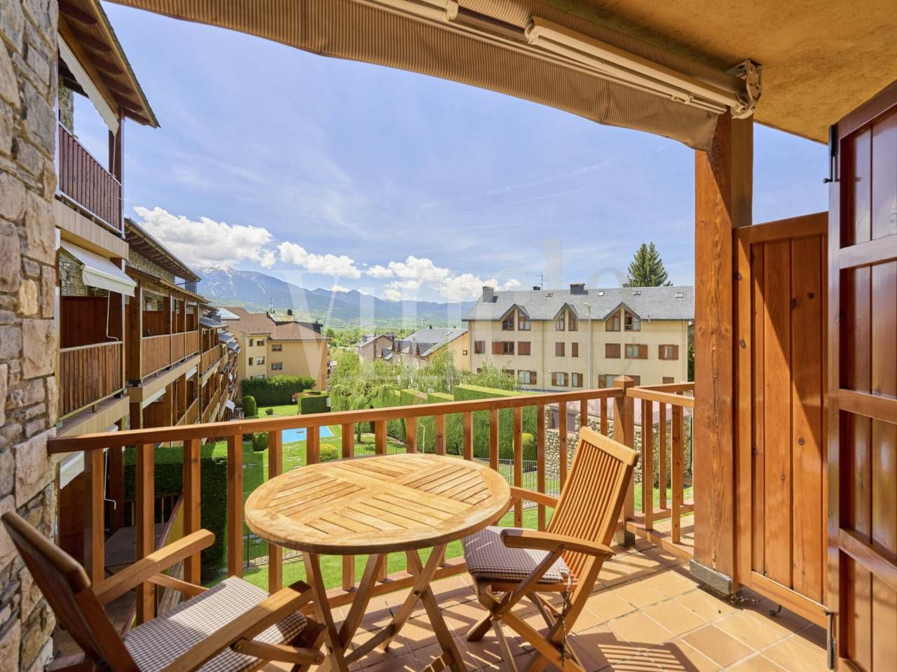 Terrace of Apartment for sale in Puigcerdà  with Heating, Parquet flooring and Terrace