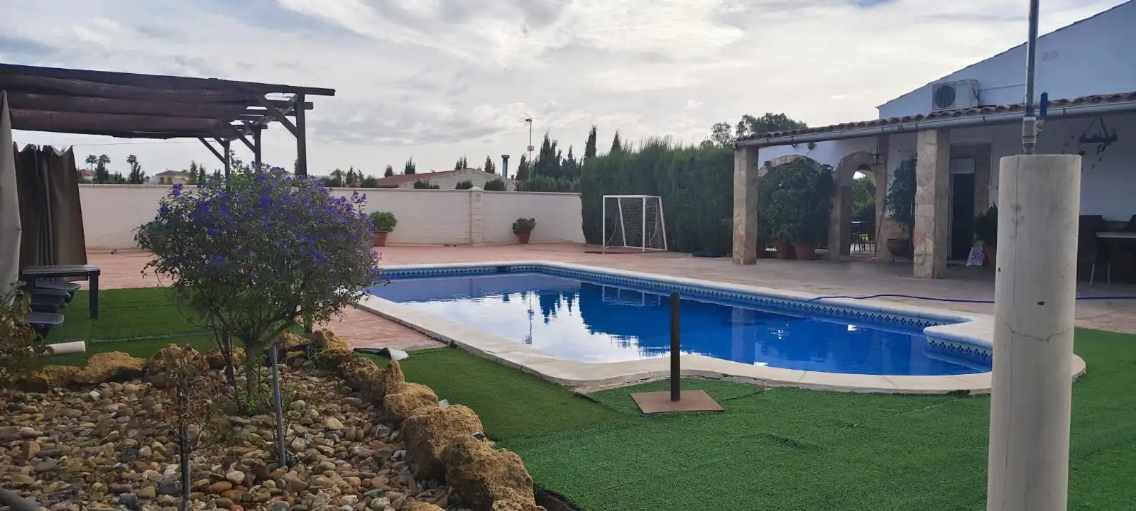 Piscina de Finca rústica en venta en Cañada Rosal, Sevilla