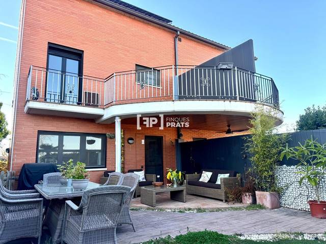 Casa adosada en Venta en GIRONA en Rosselló