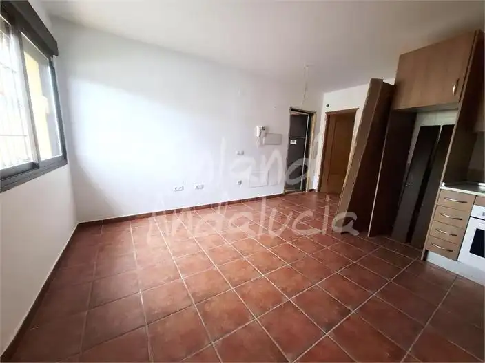 Apartament amb piscina en venda a Alcaucín, imagen 3
