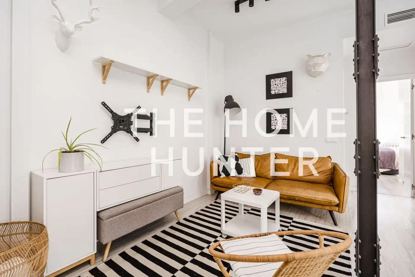 Living room of Flat for rent in Madrid  with Air Conditioner, Heating and Furnished
