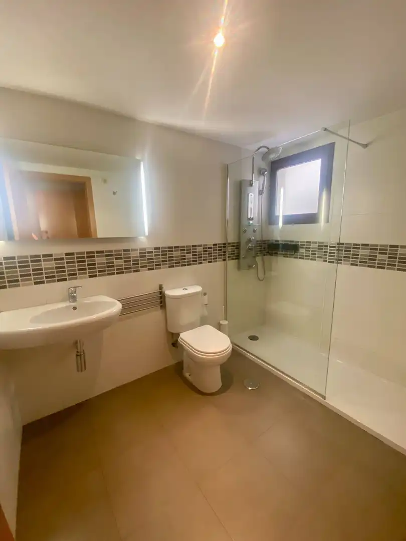 Baño de Piso en venta en Murcia con Aire acondicionado, Jardín privado y Parquet