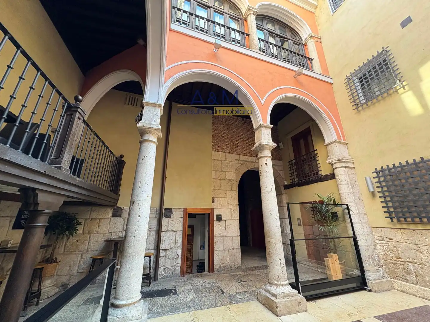 Gebäude zur Miete in Valladolid