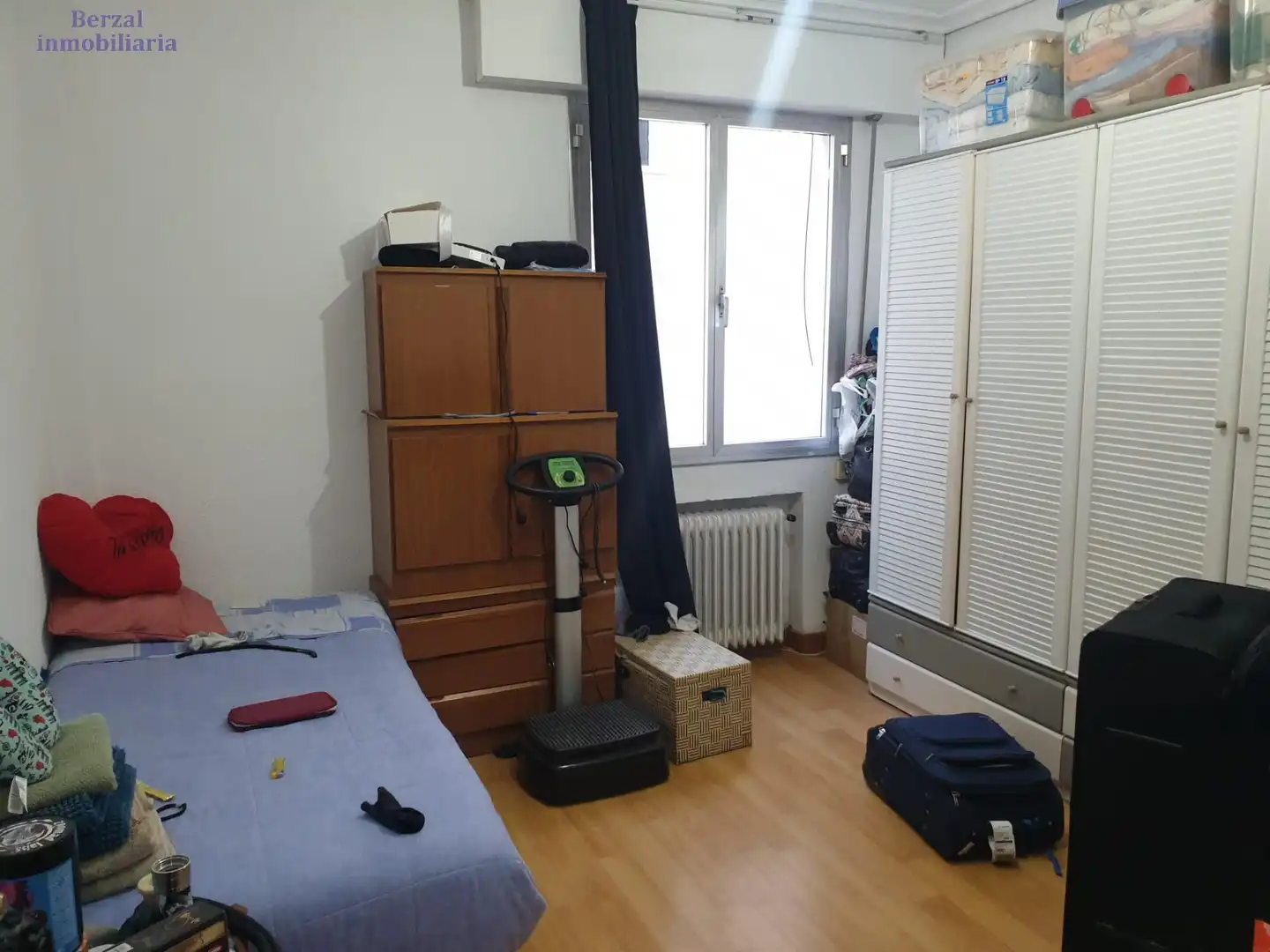 Habitación de Piso en venta en  Logroño con Calefacción y Terraza