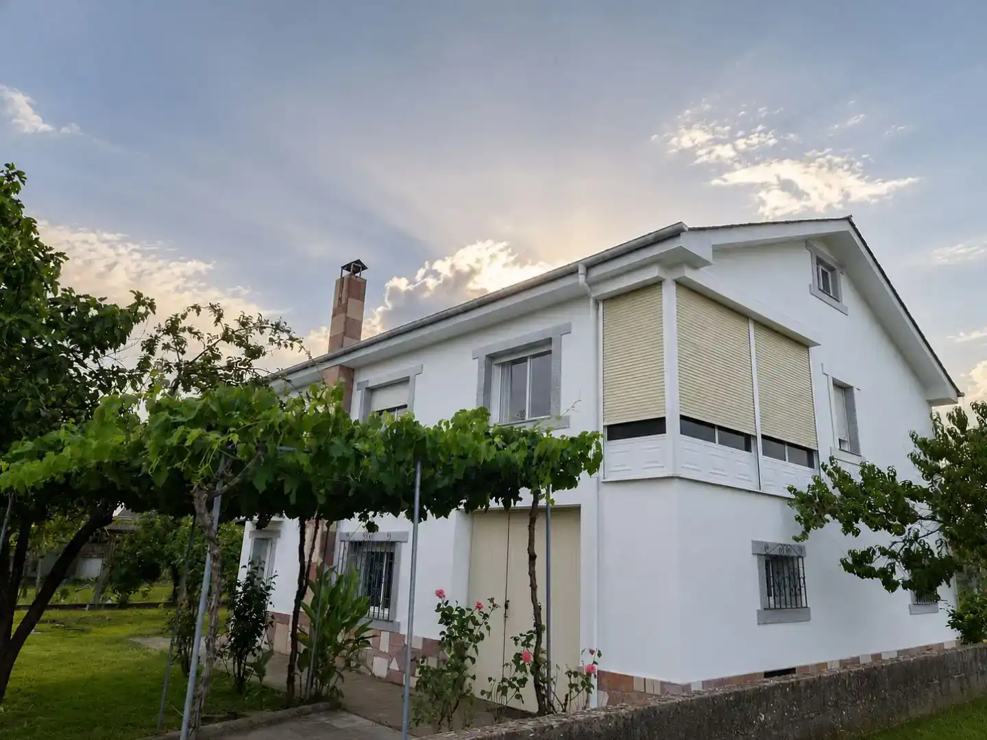 Vista exterior de Pis en venda en A Pobra do Brollón  amb Balcó