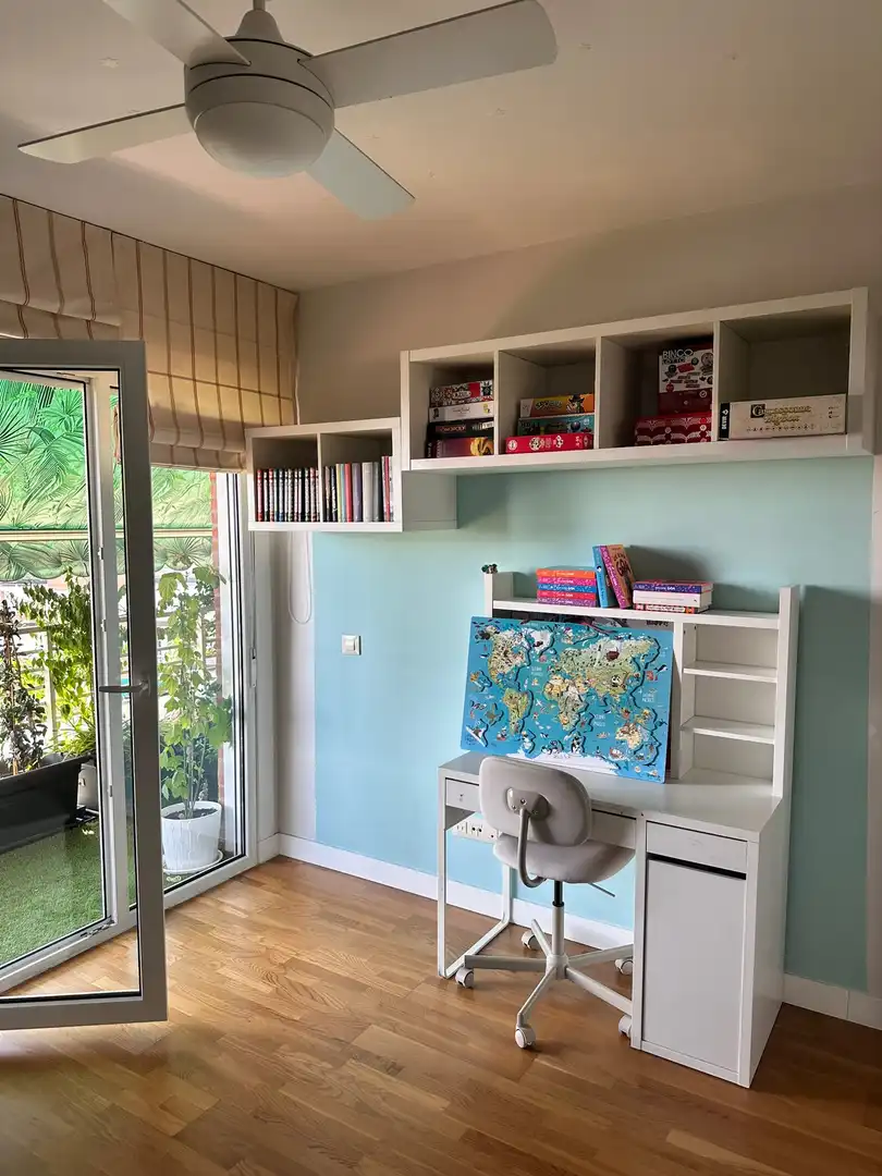 Bedroom of Flat for sale in Madrid  with Air Conditioner, Parquet flooring and Storage room